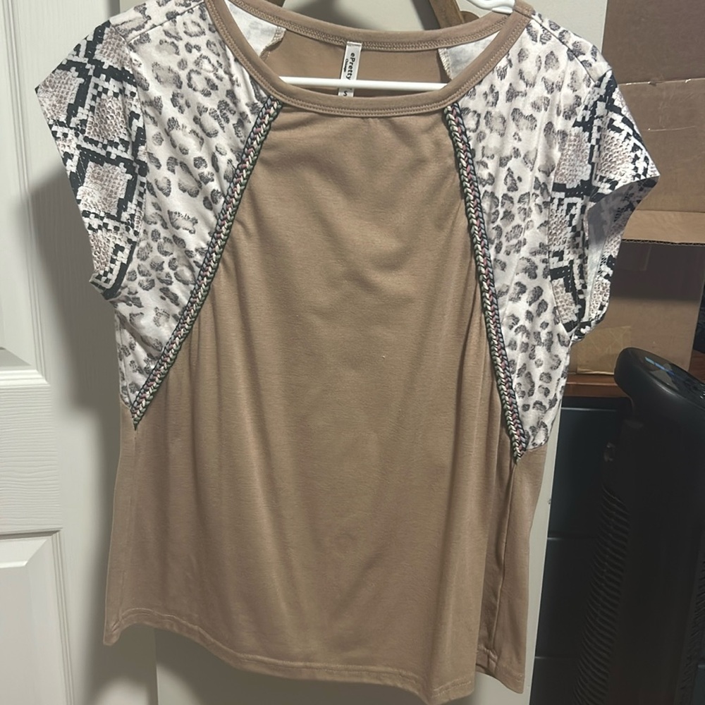 Animal print cap sleeve top
